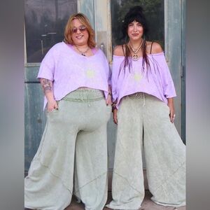 KB DREAM WIDE LEG PANTS - SAGE NWOT